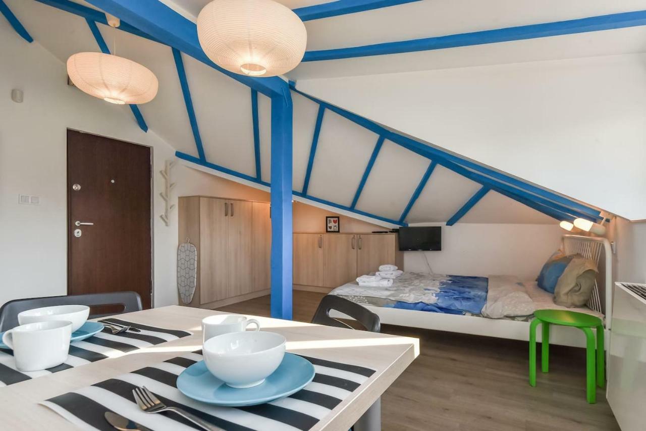 The Ivy House - A Cozy Attic Near The City Center By Flat Mаnager โซเฟีย ภายนอก รูปภาพ